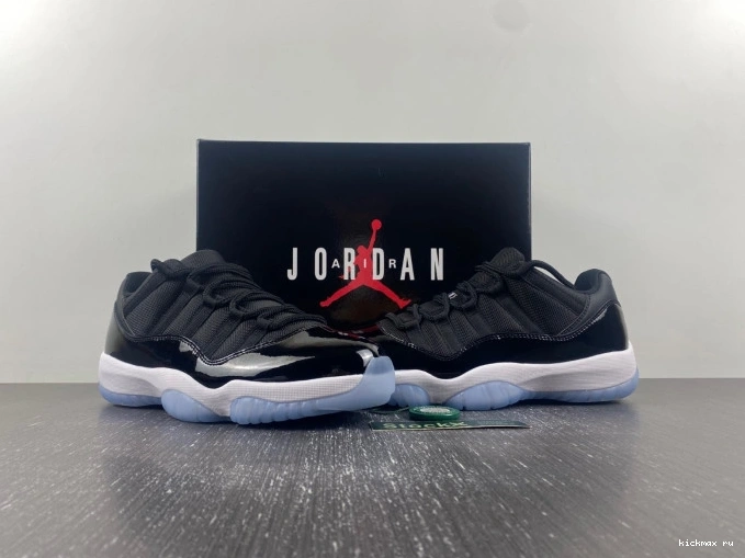 Rep 11 Low FV5104-004 Jordan Air Jam Space 0706